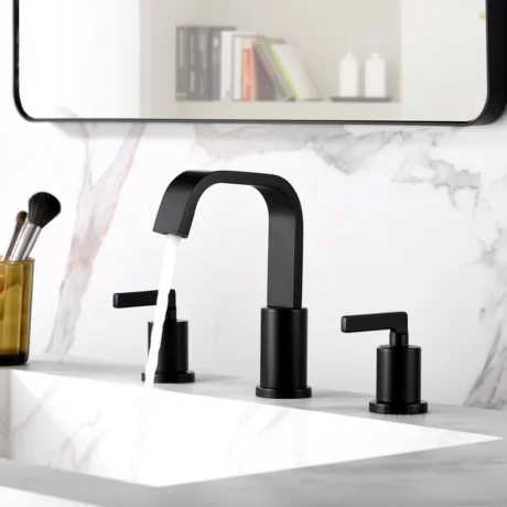 WSP04-TM Widespread Bathroom Faucet with Drain Assembly
